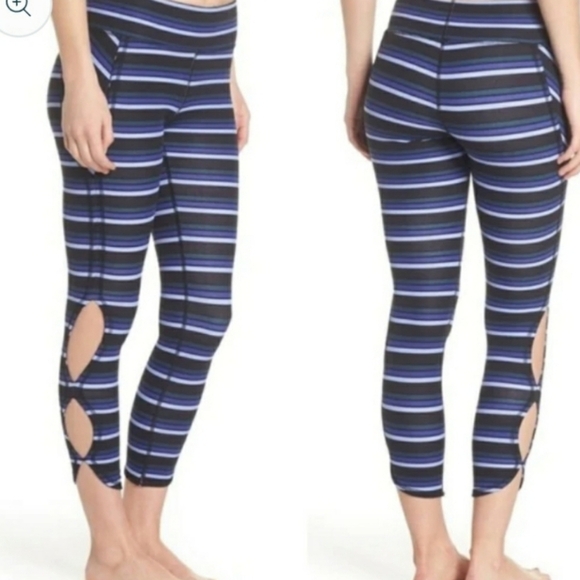 FREE PEOPLE MOVEMENT STRIPE INFINITY LEGGINGS - Picture 1 of 8